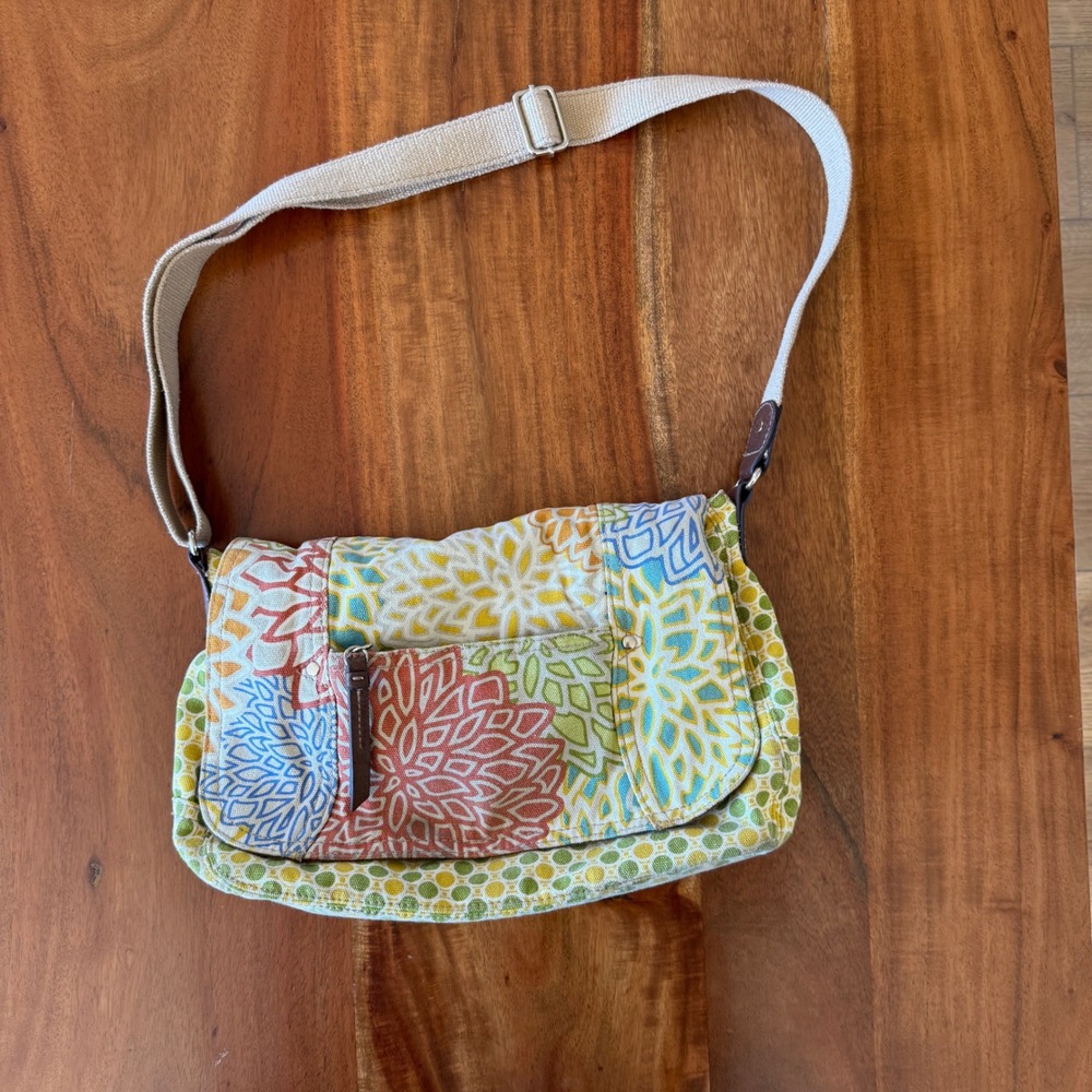 Relic Women's Multi‎ Colored medium Boho Bag